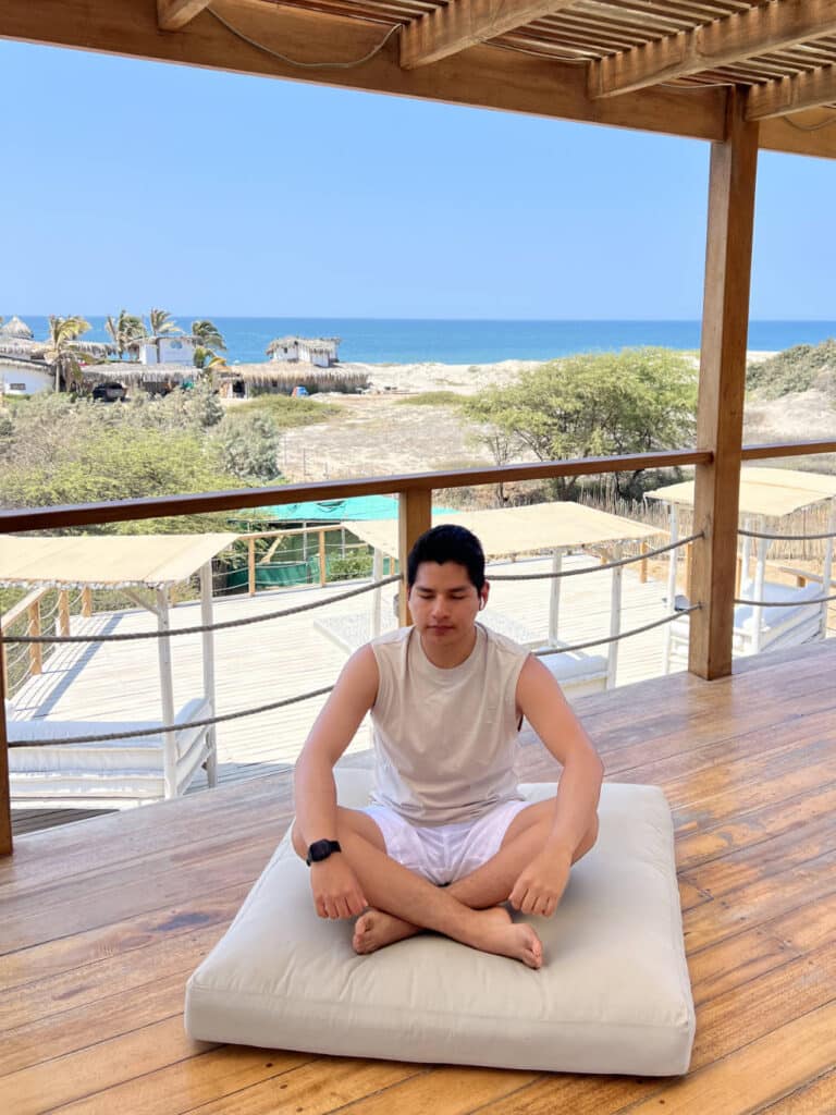 Daniel enrique meditando